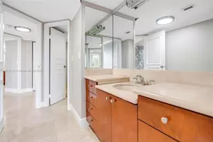 2333 Brickell Ave, Miami, FL 33129 - Photo 34