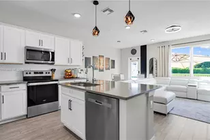 2913 Olivia Ave, Lauderdale Lakes, FL 33311 - Photo 2