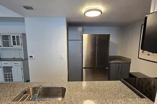 275 NE 18th St, Miami, FL 33132 - Photo 4