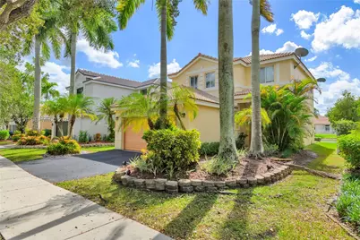 1386 Canary Island Dr, Weston, FL 33327 - Photo 4