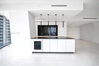 300 Biscayne Boulevard Way #1907W, Miami, FL 33131 - Photo 12