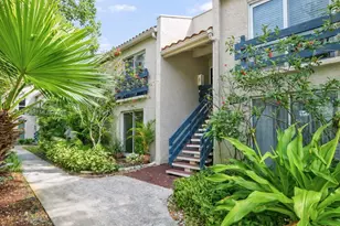 5332 NE 6th Ave, Oakland Park, FL 33334 - Photo 2