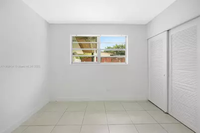 700 SW 67th Ave, Pembroke Pines, FL 33023 - Photo 8