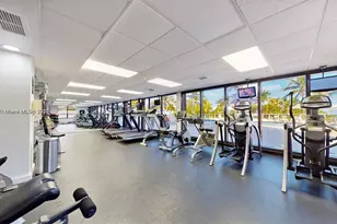 10185 Collins Ave, Bal Harbour, FL 33154 - Photo 20