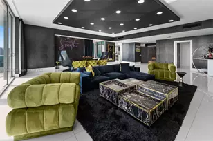 900 Biscayne Blvd, Miami, FL 33132 - Photo 8