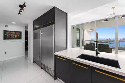 900 Biscayne Blvd #PH6201, Miami, FL 33132 - Photo 24
