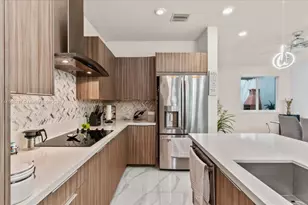 6680 NW 102nd Path, Doral, FL 33178 - Photo 24