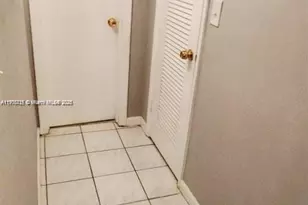 2905 Point E Dr, Aventura, FL 33160 - Photo 28