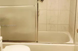 2905 Point E Dr, Aventura, FL 33160 - Photo 26