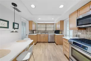 145 Harbour Way, Bal Harbour, FL 33154 - Photo 20