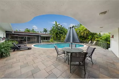 145 Harbour Way, Bal Harbour, FL 33154 - Photo 12