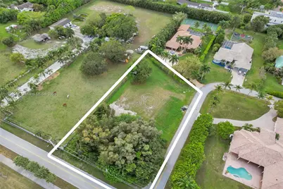 11200 NW 14th St, Plantation, FL 33323 - Photo 8