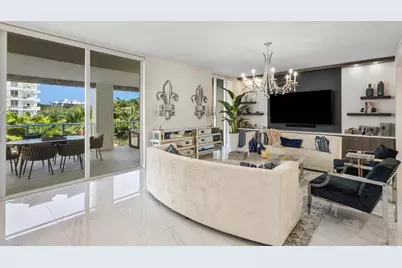 210 SE Mizner Blvd #403, Boca Raton, FL 33432 - Photo 10