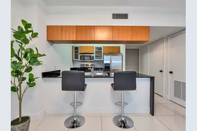 1750 N Bayshore Dr #4503, Miami, FL 33132 - Photo 26
