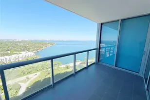 601 NE 36th St, Miami, FL 33137 - Photo 1