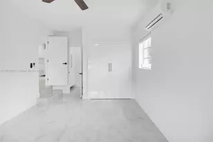 1130 NW 91st St, Miami, FL 33150 - Photo 14