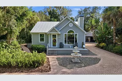 270 River Oaks Dr, Labelle, FL 33935 - Photo 1
