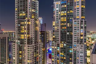 253 NE 2nd St, Miami, FL 33132 - Photo 30