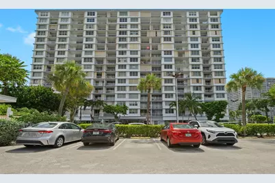 1865 79th St Cswy #2J, North Bay Village, FL 33141 - Photo 1