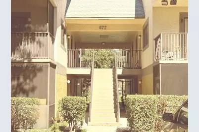 677 Trace Cir #203, Deerfield Beach, FL 33441 - Photo 2