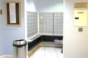 1000 Sain Charles Pl, Pembroke Pines, FL 33026 - Photo 24