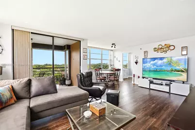 1000 Sain Charles Place #604, Pembroke Pines, FL 33026 - Photo 8