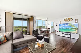 1000 Sain Charles Pl, Pembroke Pines, FL 33026 - Photo 8