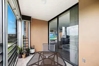 1000 Sain Charles Place #604, Pembroke Pines, FL 33026 - Photo 20