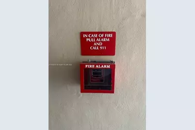 1015 NW 45th Ave #204, Miami, FL 33126 - Photo 18