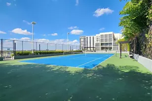 121 NE 34th St, Miami, FL 33137 - Photo 30