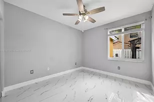 640 SE 1st St, Homestead, FL 33030 - Photo 16