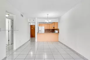 8990 SW 24th St, Miami, FL 33165 - Photo 8