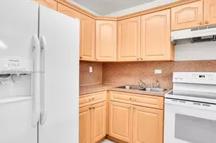 8990 SW 24th St, Miami, FL 33165 - Photo 2