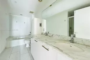 951 Brickell Ave, Miami, FL 33131 - Photo 12