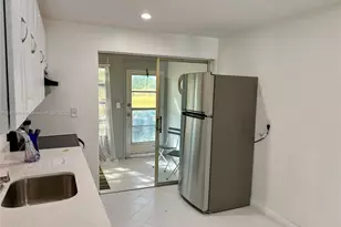 7310 NW 1st St, Margate, FL 33063 - Photo 12