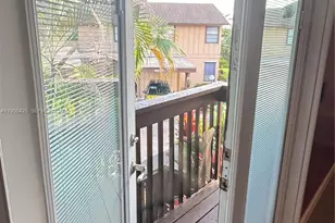 9986 Royal Palm Blvd, Coral Springs, FL 33065 - Photo 20