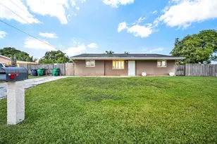 16901 SW 298th St, Homestead, FL 33030 - Photo 2