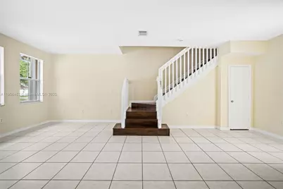 13834 SW 274th Ter, Homestead, FL 33032 - Photo 2