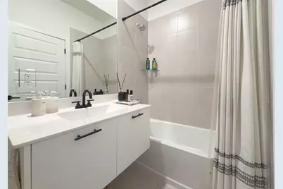 8005 NW 104th Ave #35, Doral, FL 33178 - Photo 14