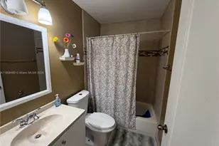810 NE 212th Terrace, Miami, FL 33179 - Photo 32