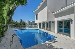 1040 S Shore Dr, Miami Beach, FL 33141 - Photo 2