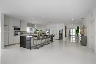 1040 S Shore Dr, Miami Beach, FL 33141 - Photo 20