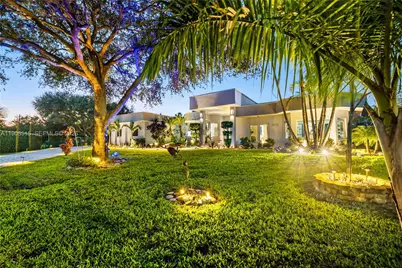 11135 SW 57th Ct, Cooper City, FL 33328 - Photo 2