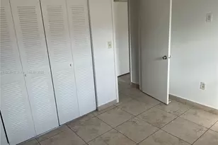 256 E 7th St, Hialeah, FL 33010 - Photo 2