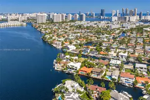 16470 NE 30th Ave, North Miami Beach, FL 33160 - Photo 96