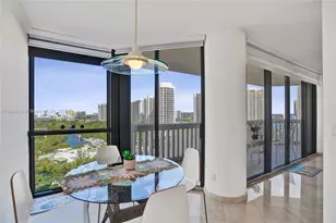 2000 Island Blvd, Aventura, FL 33160 - Photo 10
