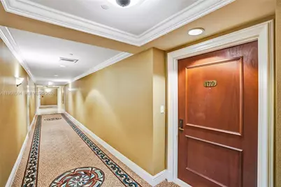 2000 Island Blvd #1710, Aventura, FL 33160 - Photo 4