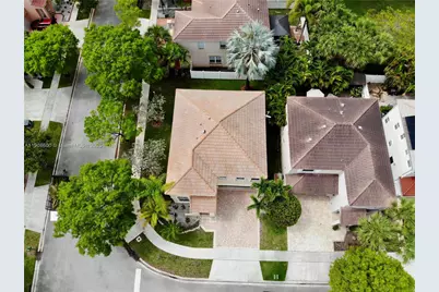 15562 SW 50th Ct #15562, Miramar, FL 33027 - Photo 4