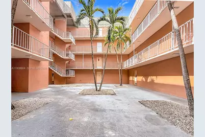 17600 NW 68th Ave #B2004, Hialeah, FL 33015 - Photo 12