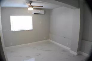 622 NE 6th St, Hallandale Beach, FL 33009 - Photo 12